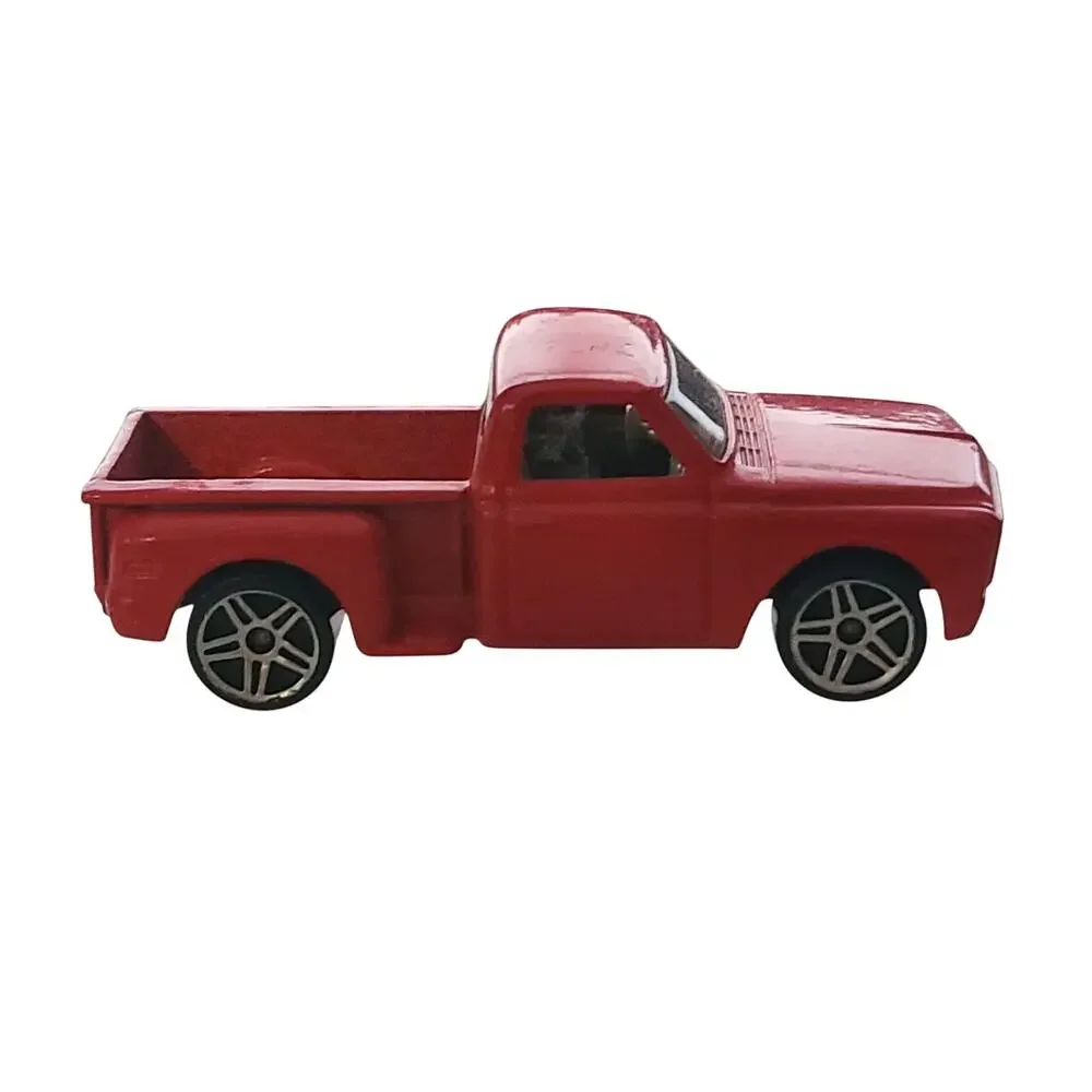 Hot Wheels 2001 Custom '69 Chevy Red Pickup Truck D83